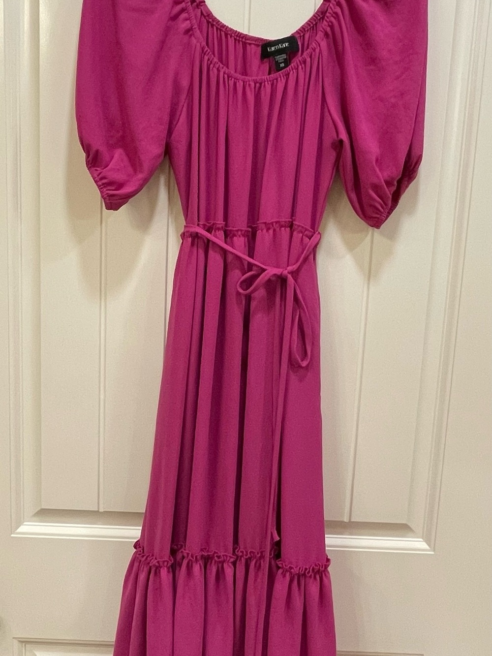 Karen Kane Bright Pink Puff-Sleeve Tiered Maxi Dress